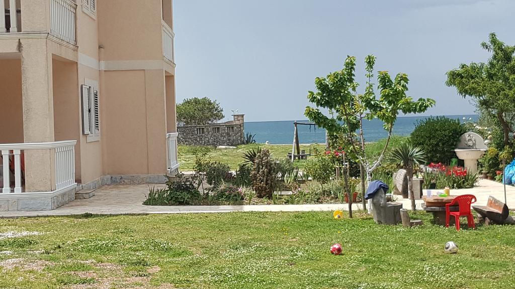 Buljarica Bay Apartments Petrovac Ngoại thất bức ảnh