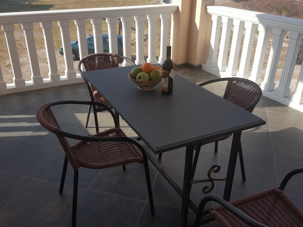 Buljarica Bay Apartments Petrovac Ngoại thất bức ảnh