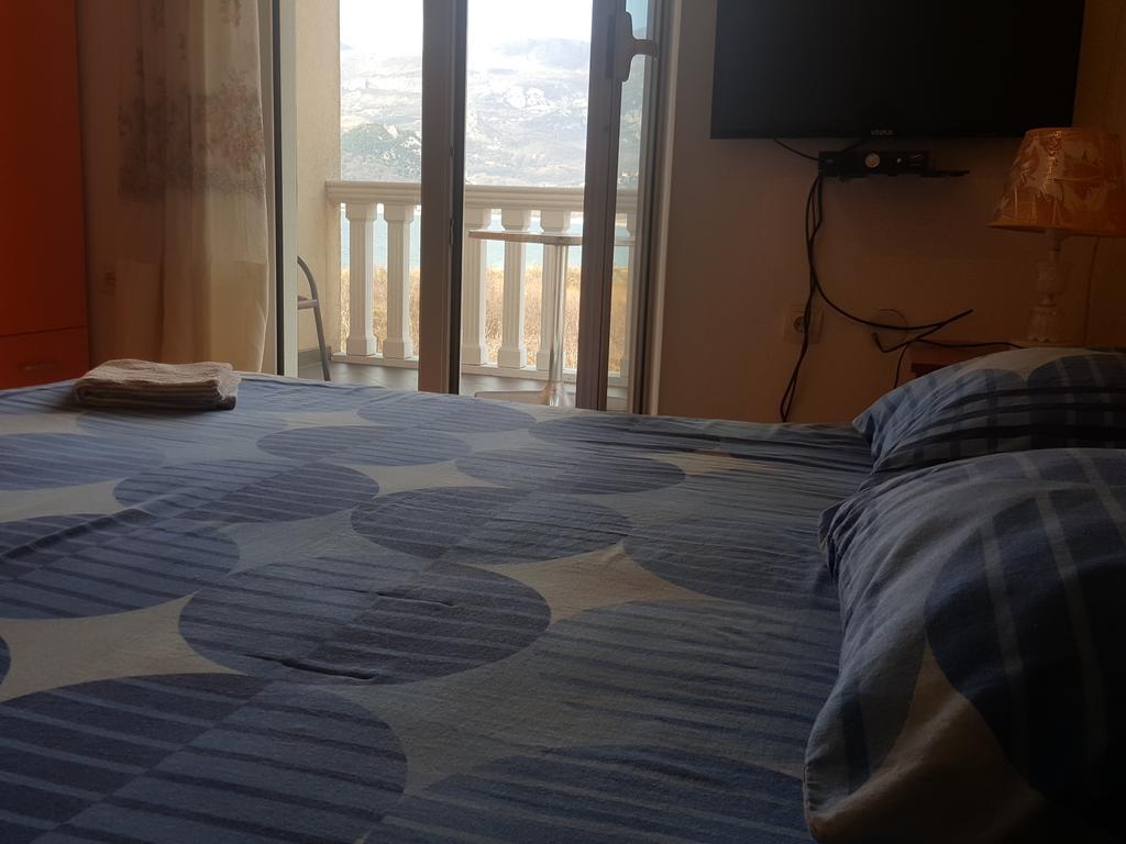 Buljarica Bay Apartments Petrovac Ngoại thất bức ảnh