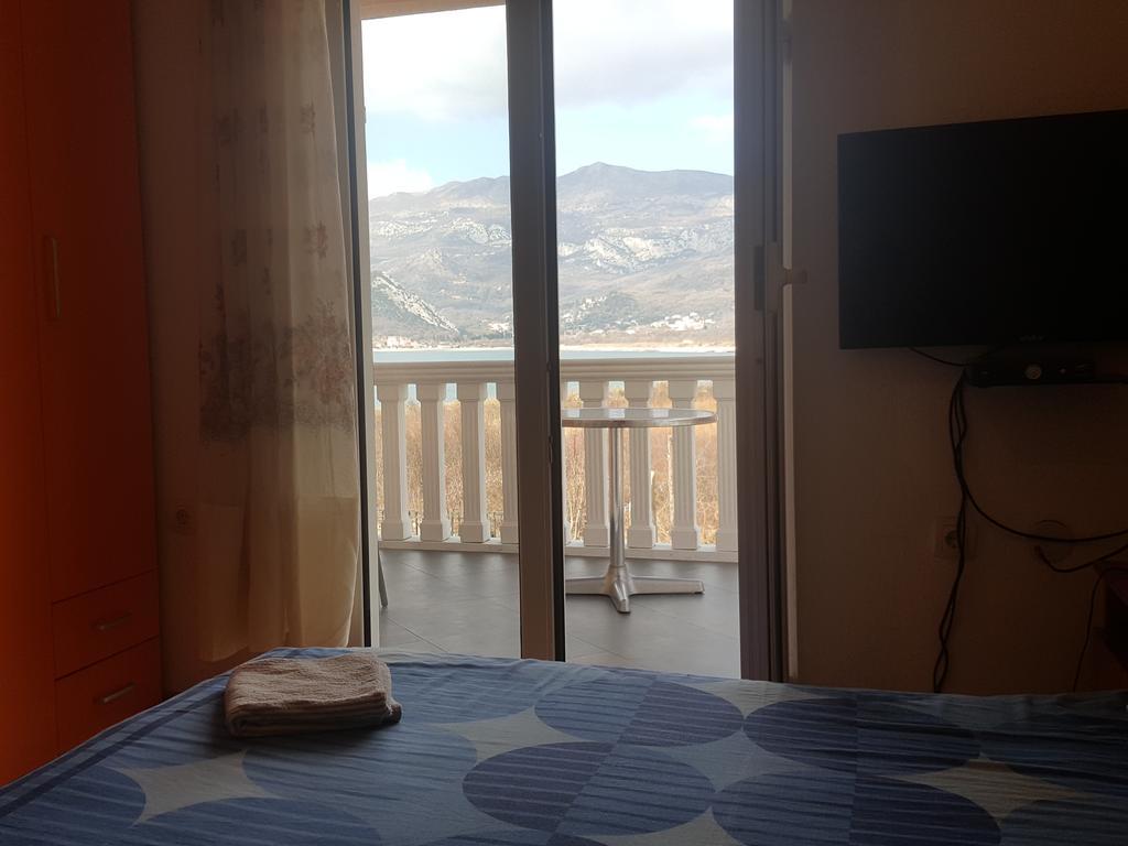 Buljarica Bay Apartments Petrovac Ngoại thất bức ảnh