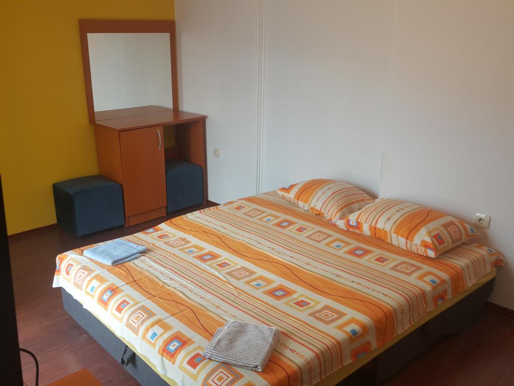 Buljarica Bay Apartments Petrovac Ngoại thất bức ảnh