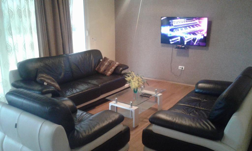 Buljarica Bay Apartments Petrovac Ngoại thất bức ảnh