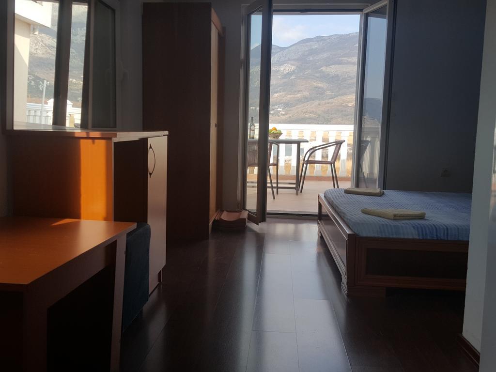 Buljarica Bay Apartments Petrovac Ngoại thất bức ảnh