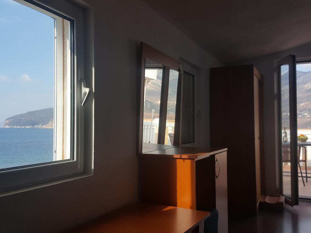 Buljarica Bay Apartments Petrovac Ngoại thất bức ảnh
