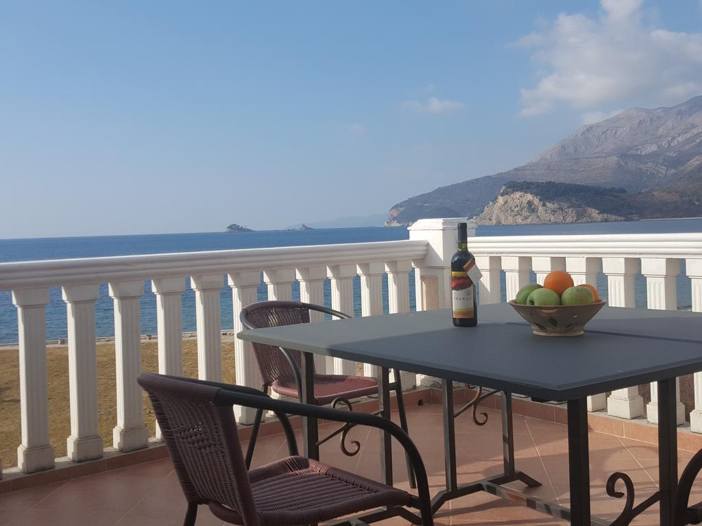 Buljarica Bay Apartments Petrovac Ngoại thất bức ảnh